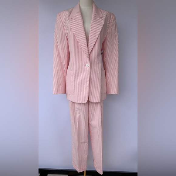 Talbots Petites Women’s Seersucker Suit Pink/White Stripe Single Breast Size 16P - Picture 1 of 15